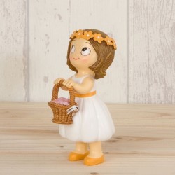 FIGURA NIÑA BODA CON CESTA DE PETALOS DE FLORES