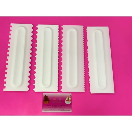 SET 4 PEINES RASQUETAS MOD 1