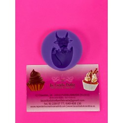 MOLDE DRAGON BEBE EN HUEVO