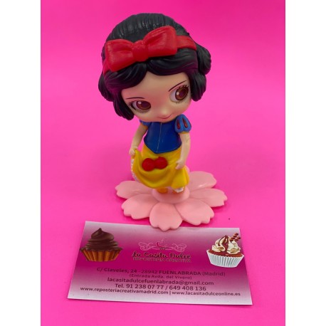 FIGURA PVC BLANCANIEVES CON MANZANAS