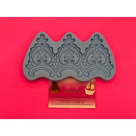 MOLDE COLLAR DE JOYAS FLORAL