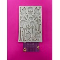 MOLDE SILICONA CALAVERAS DEMONIOS Y HUESOS 2D PLACA GRANDE