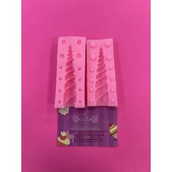 MOLDE CUERNO 3D MEDIANO