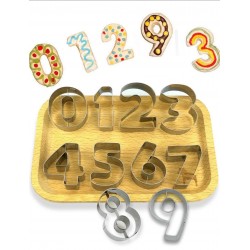 SET 9 CORTADORES NUMEROS METAL MEDIANOS