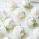 SET 5 FLORES ROSAS BLANCAS CAPULLOS 5 CM DECORACION