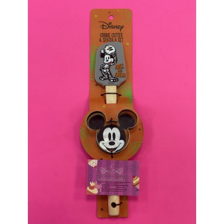 SET LENGUA ESPATULA SILICONA Y CORTADOR MICKEY HALLOWEEN