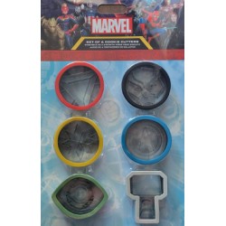SET 6 CORTADORES METALICOS GALLETAS MARVEL CON AGARRE DE COLORES