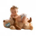 FIGURA NIÑO BEBE CON PELUCHE