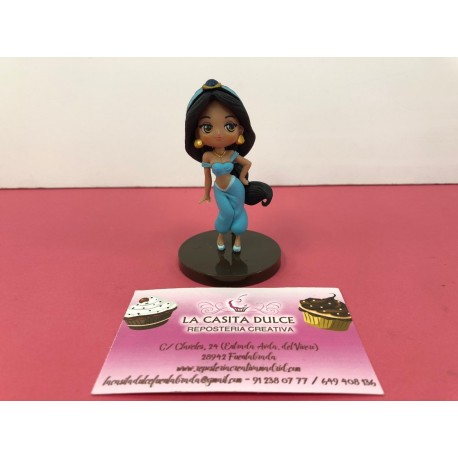 FIGURA JAZMIN PEANA